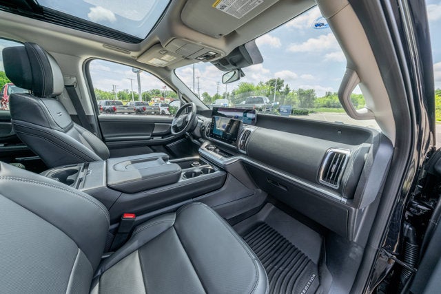 2026 Ford Expedition Platinum®