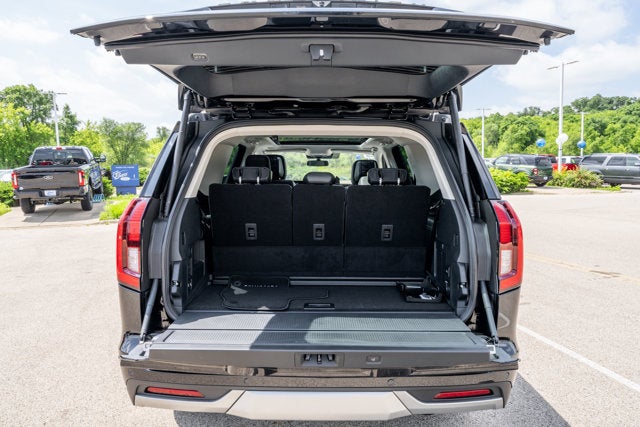 2026 Ford Expedition Platinum®
