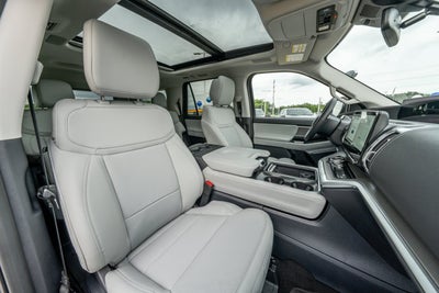 2027 Ford Expedition Platinum