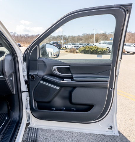 2026 Ford Expedition Platinum®