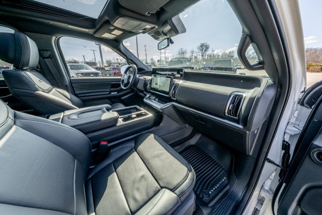 2026 Ford Expedition Platinum®