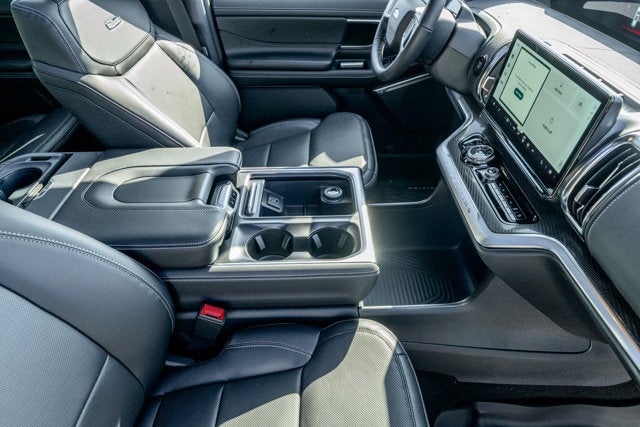 2026 Ford Expedition Platinum®