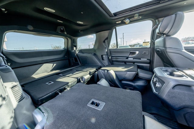 2026 Ford Expedition Platinum®