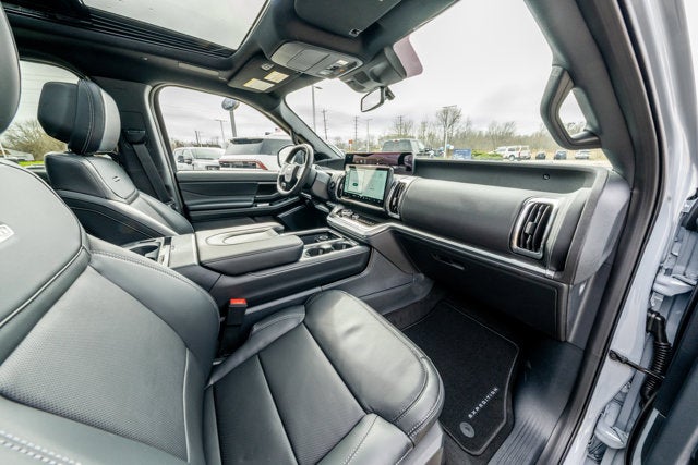 2026 Ford Expedition Platinum®