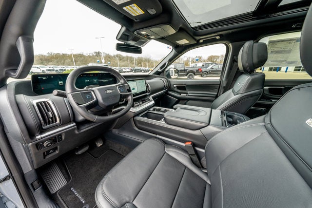 2026 Ford Expedition Platinum®