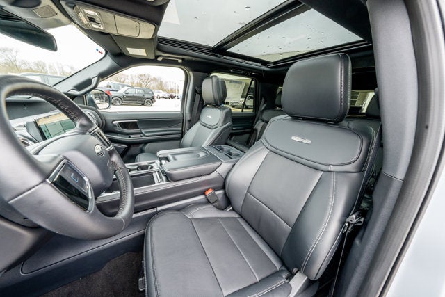 2026 Ford Expedition Platinum®