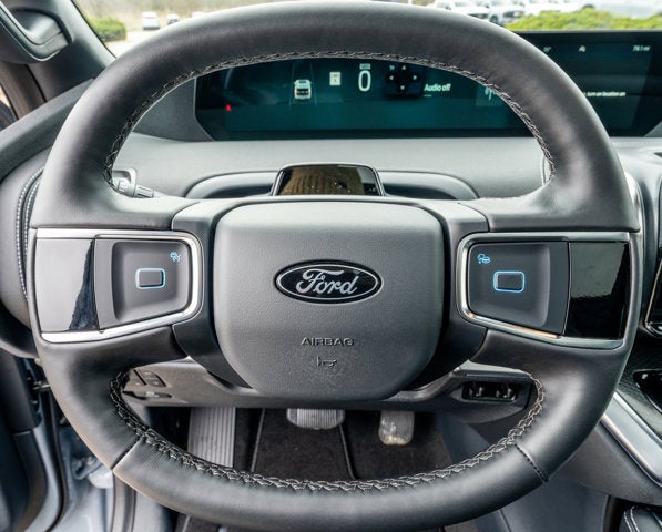 2026 Ford Expedition Platinum®