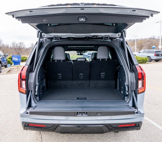 2026 Ford Expedition Platinum®