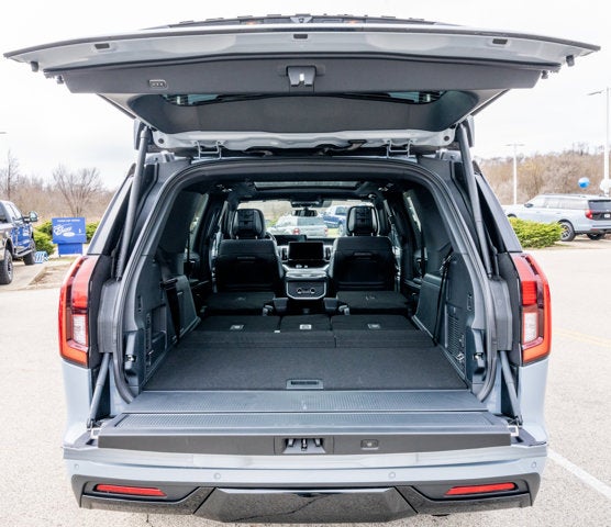 2026 Ford Expedition Platinum®