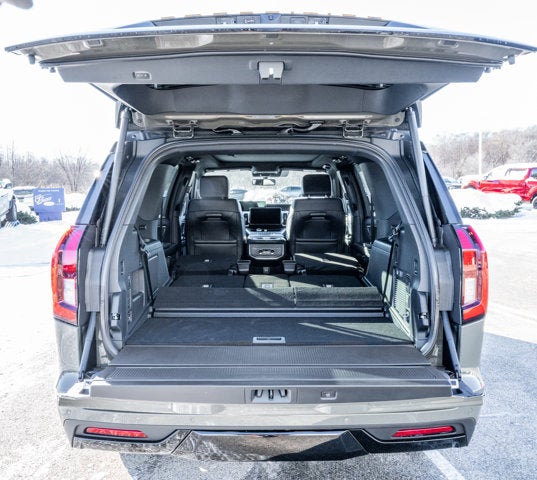 2025 Ford Expedition TREMOR®