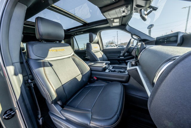 2025 Ford Expedition TREMOR®