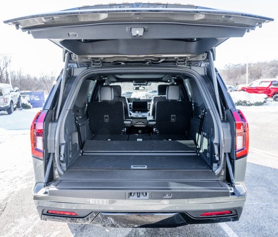 2025 Ford Expedition TREMOR®