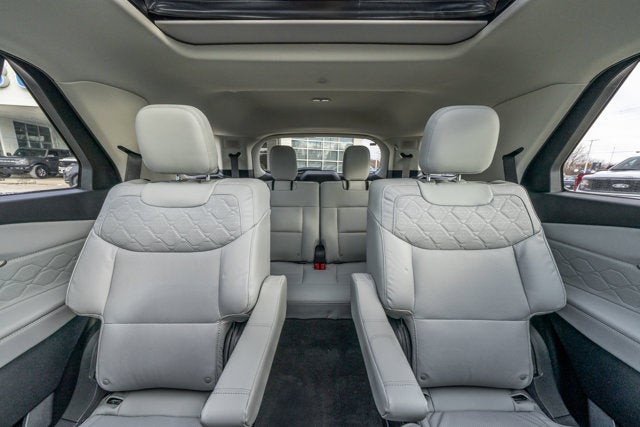 2026 Ford Explorer Platinum™