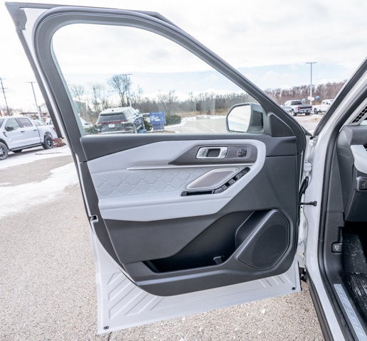 2026 Ford Explorer Platinum™