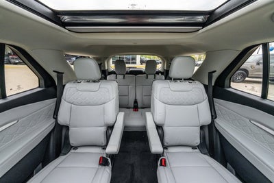 2026 Ford Explorer Platinum™
