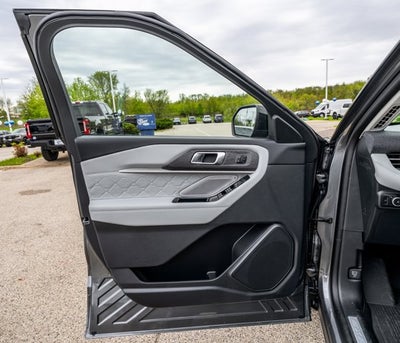 2026 Ford Explorer Platinum™