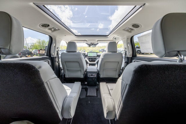 2026 Ford Explorer Platinum™