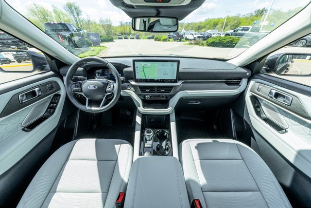 2026 Ford Explorer Platinum™