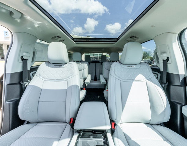 2026 Ford Explorer Platinum™