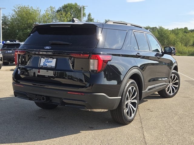 2027 Ford Explorer ST-Line