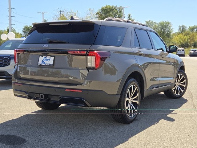 2027 Ford Explorer ST-Line