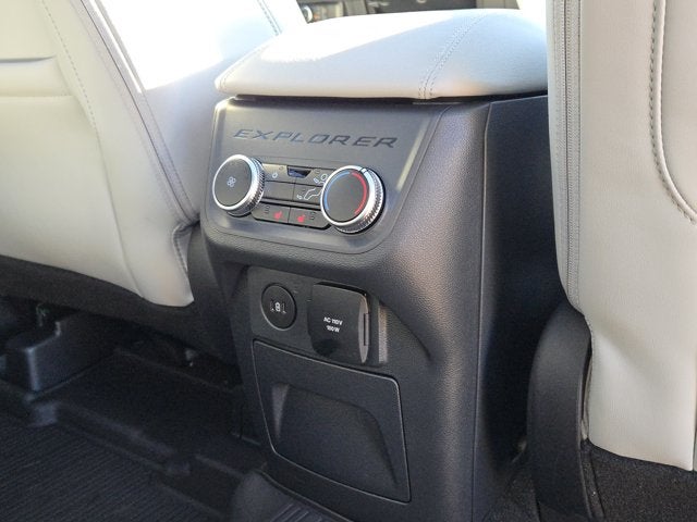 2027 Ford Explorer Platinum™