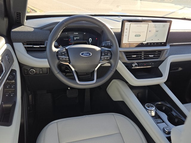 2027 Ford Explorer Platinum™