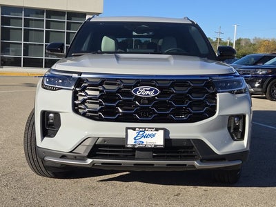 2027 Ford Explorer Platinum™