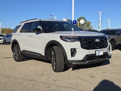 2027 Ford Explorer Platinum™
