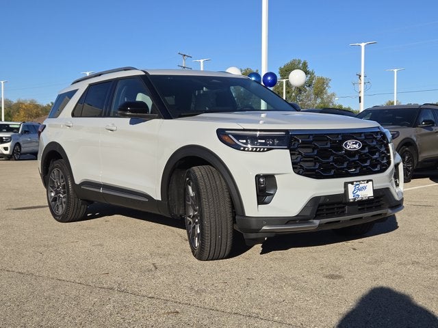 2027 Ford Explorer Platinum™
