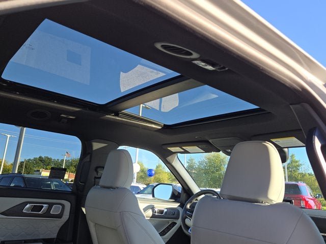 2027 Ford Explorer Platinum™
