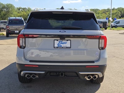 2027 Ford Explorer Platinum™
