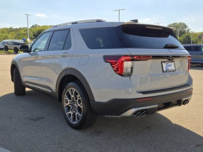 2027 Ford Explorer Platinum™