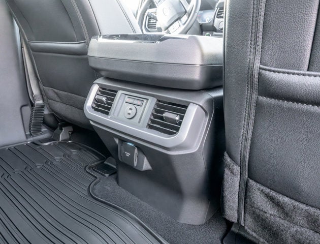 2025 Ford F-150 Lightning Lariat®