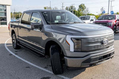 2025 Ford F-150 Lightning Lariat®