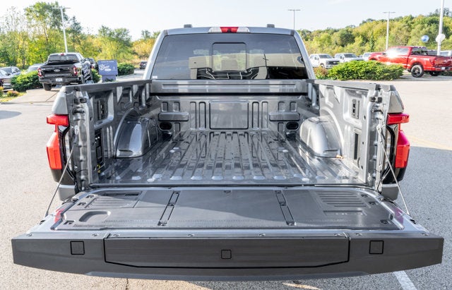 2025 Ford F-150 Lightning Lariat®