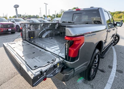 2025 Ford F-150 Lightning Lariat®