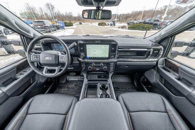 2026 Ford Super Duty F-250® Lariat®