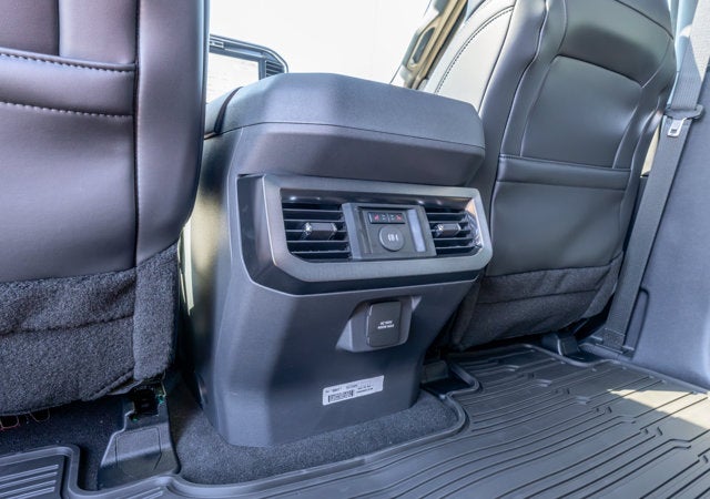 2026 Ford Super Duty F-250® Platinum®