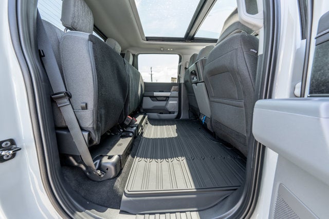 2026 Ford Super Duty F-350® XLT