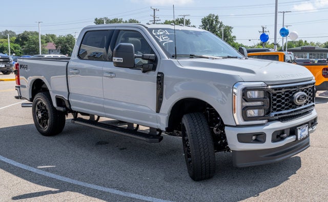 2026 Ford Super Duty F-350® XLT