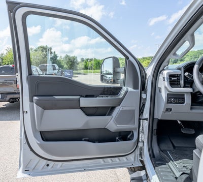 2026 Ford Super Duty F-350® XLT