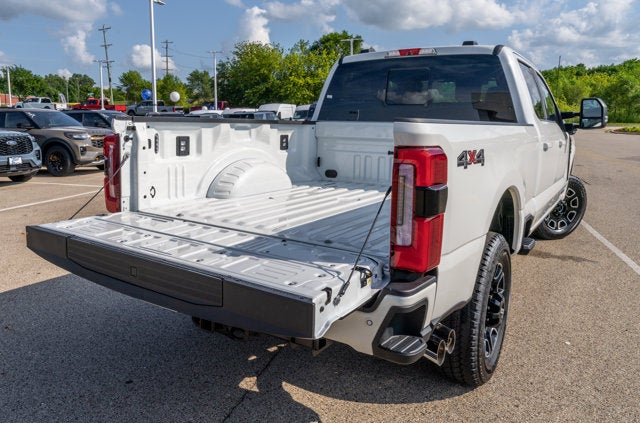 2026 Ford Super Duty F-350® Platinum®