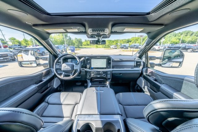 2026 Ford Super Duty F-350® Platinum®