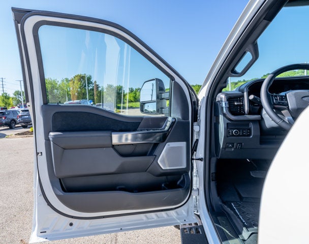 2026 Ford Super Duty F-350® Platinum®