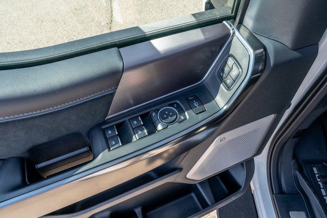 2026 Ford Super Duty F-350® Platinum®