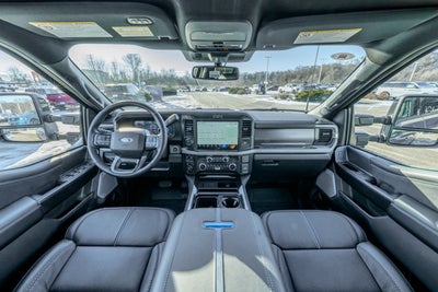 2026 Ford Super Duty F-350® Platinum®