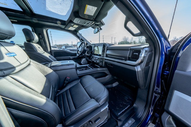 2026 Ford Super Duty F-350® Platinum®