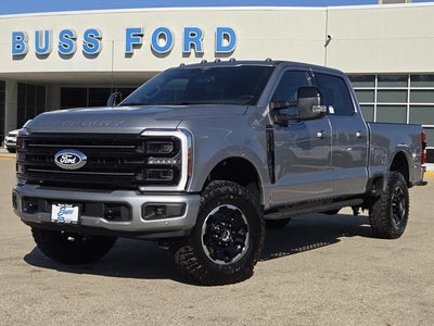 2027 Ford Super Duty F-350® Platinum®