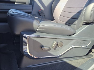 2027 Ford Super Duty F-350® Platinum®